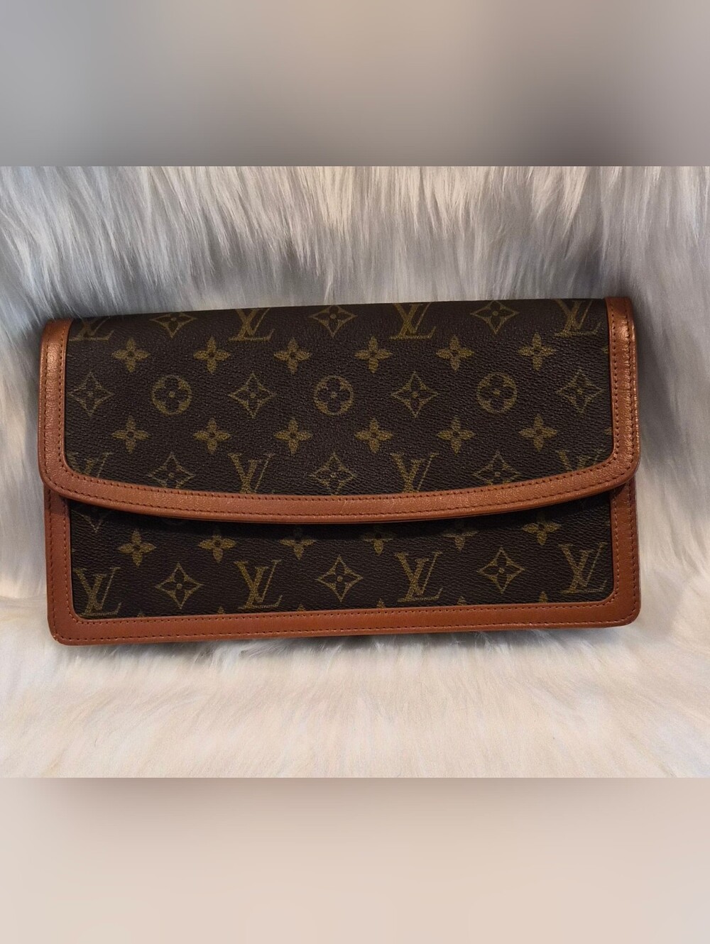 Louis Vuitton Monogram Dam Pochette Clutch